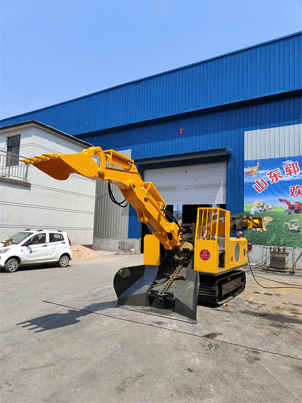 輪式刮板挖掘式裝載機(jī)