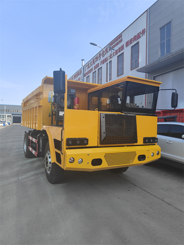 四不像運(yùn)輸車